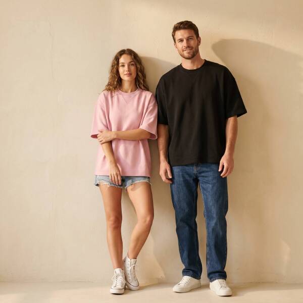 Dense Oversize T-Shirt (240 GSM)